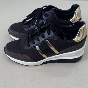 Michael Kors Black and Gold Women's Sneakers size 7